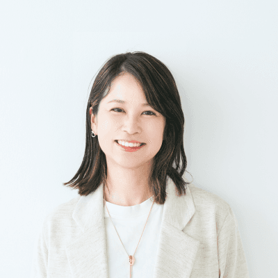 安達莉々